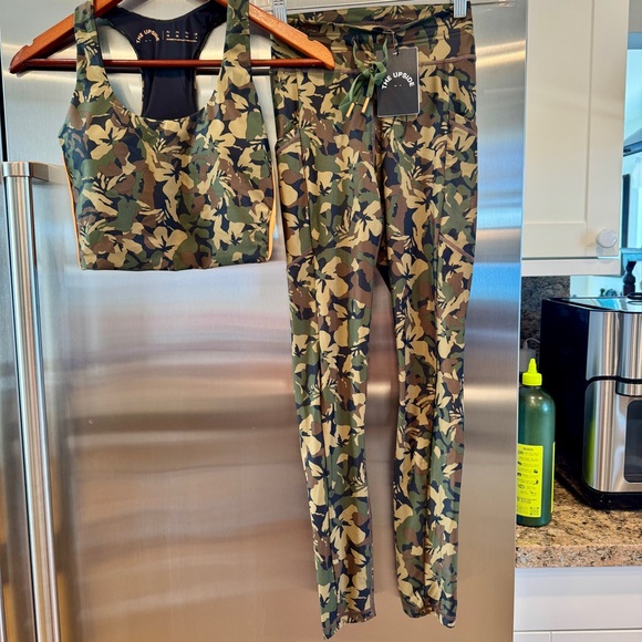 NWT The Upside SET Basecamp Margot Top and 25” Pocket Leggings Camouflage Camo - Picture 3 of 16